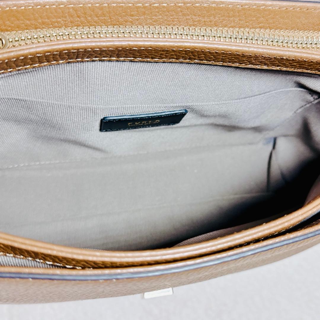 FURLA ダフネ トップハンドル ショルダー アーチロゴ 2way キャメル