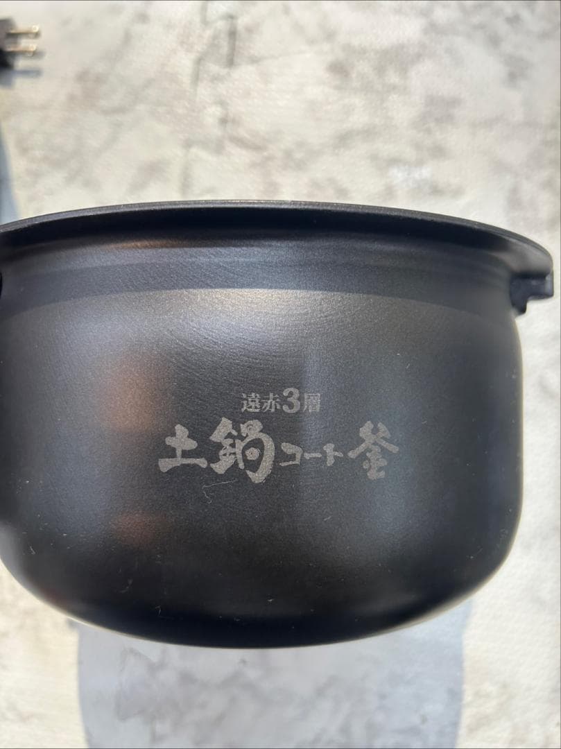 炊飯器 タイガー JPK-BK10 2022年 5.5合