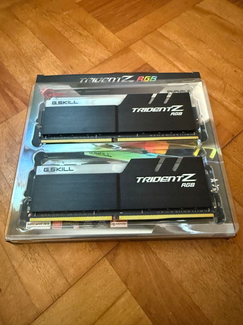 TRIDENTZ RGB F4-3200C16D-32GTZR 16GB×2枚