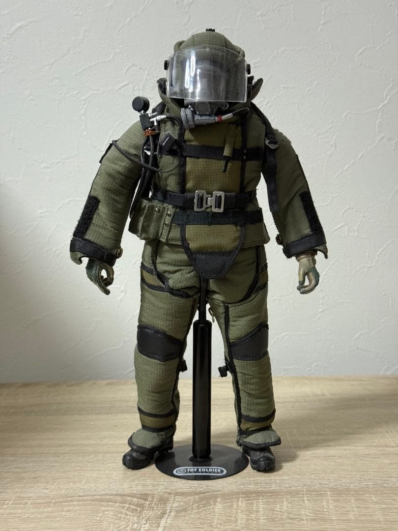 希少 1/6 ミリタリー フィギュア ハートロッカー 爆弾処理班 ホットトイズ