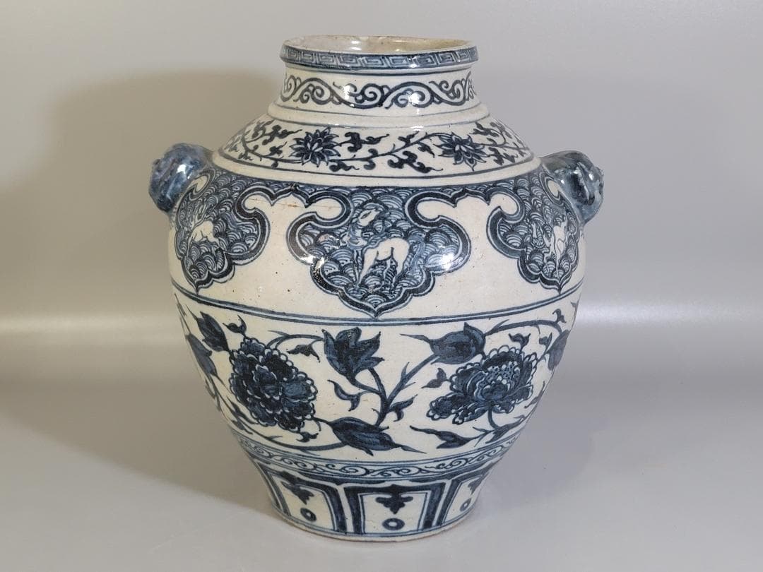 中国 染付 纏枝蓮花紋 瓶