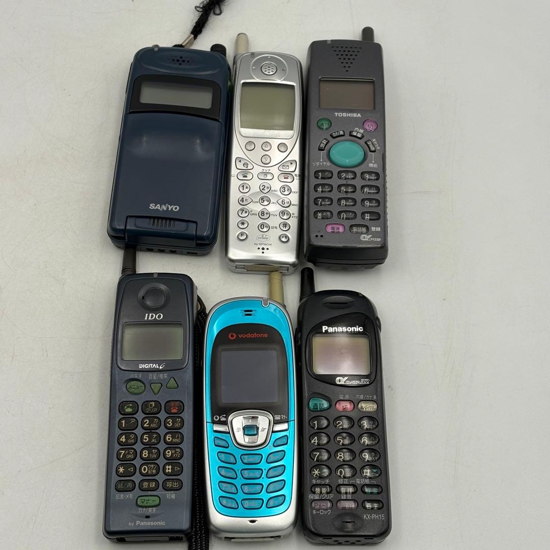 ドコモ ソフトバンク エーユー ガラケー まとめ売り 1019-S7141h