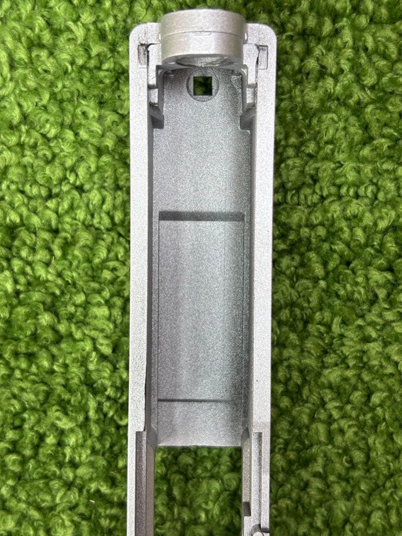 サイドアームズ　東京マルイ Glock17 Gen3 セラコートシルバースライド