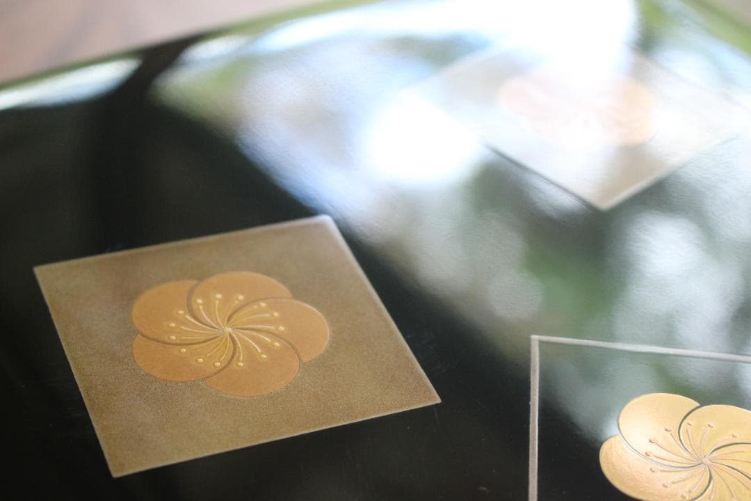 デッドストック！上質内朱黒漆に優美な梅蒔絵の映える二段重（検輪島塗重箱お重