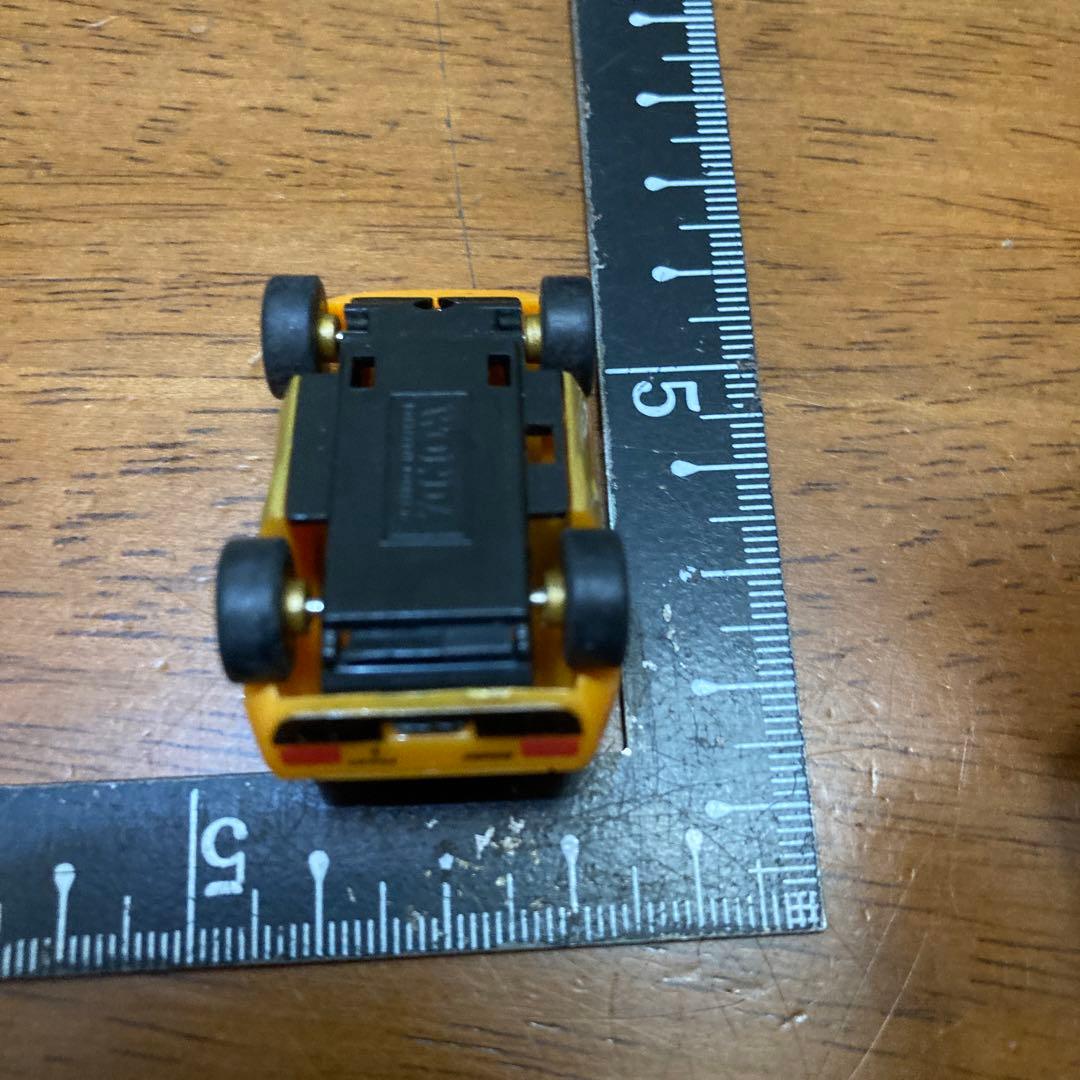 WONDA イエローミニカー　ランボルギーニミウラ