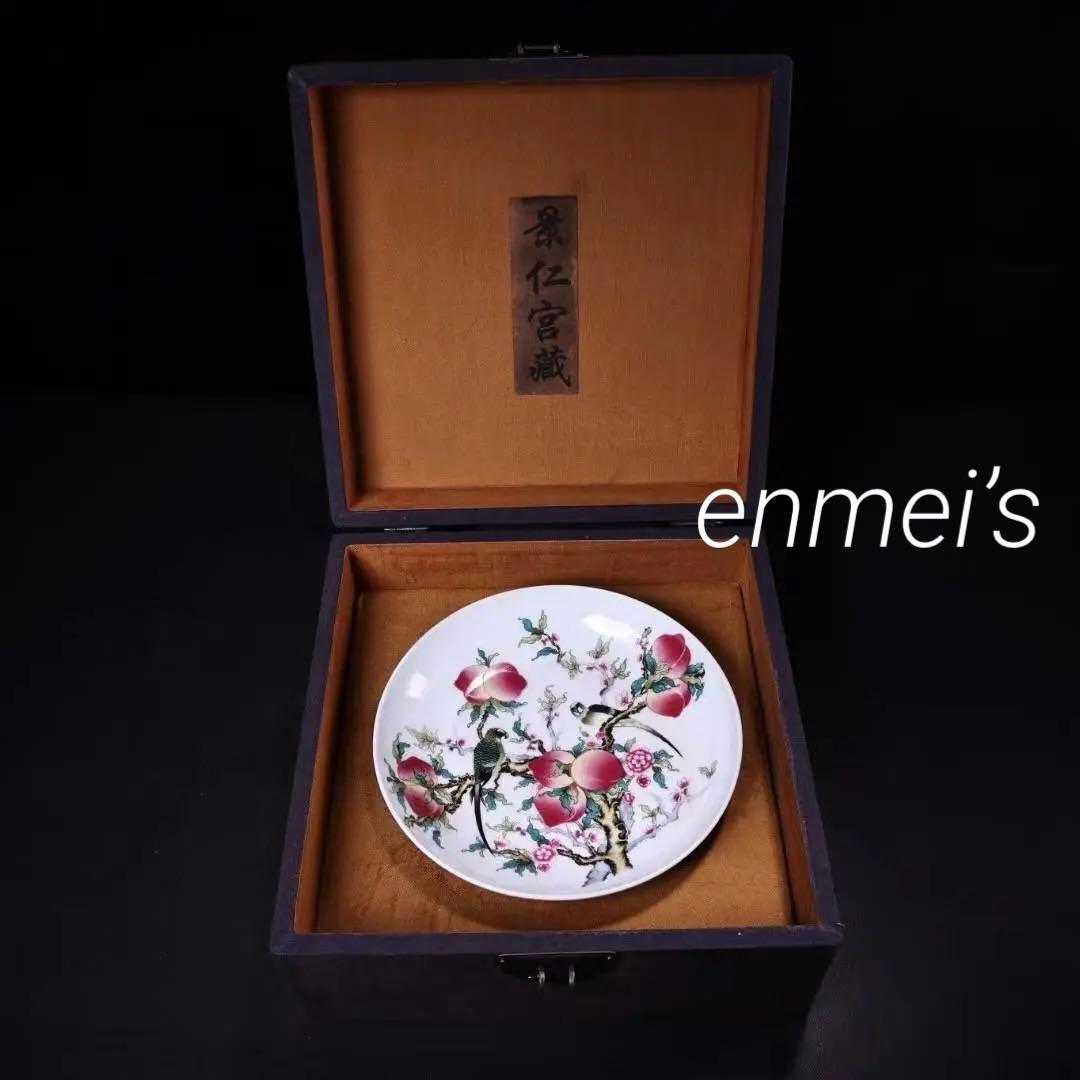 中国古美術・珍蔵粉彩・花鳥絵磁器の中皿・純手描き・刺繍箱付・置物・文房具・観賞皿