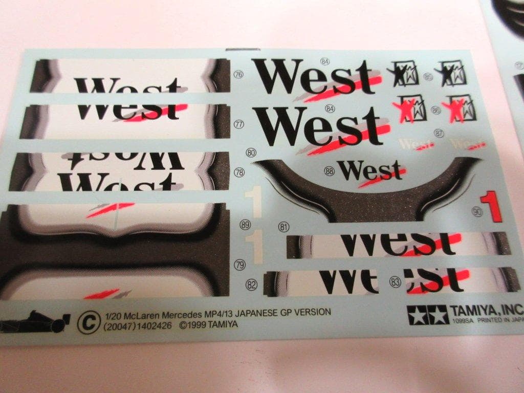 レアパーツ付き！ マクラーレンMP4-12&13 テスト仕様＆日本GP仕様！