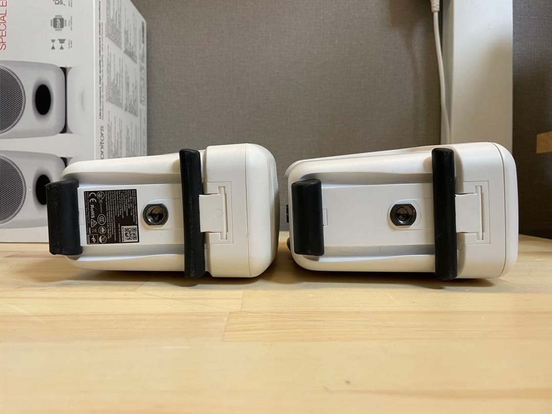 iLoud Micro Monitor ホワイト