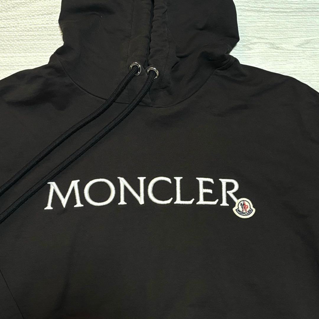 【鑑定済】モンクレール　パーカー　ブラック　Lサイズ