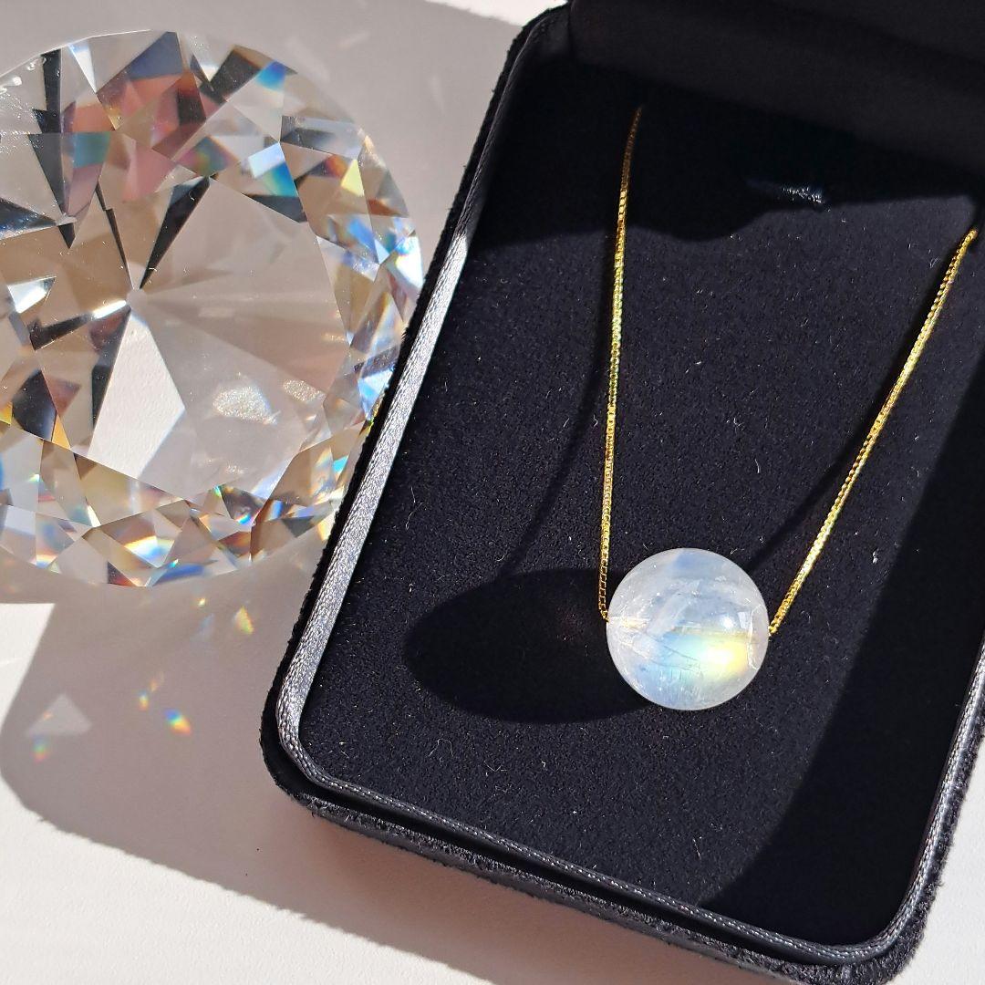 マダガスカル産 ホワイトラブラドライト 13.5㎜ レインボー ホワラブ