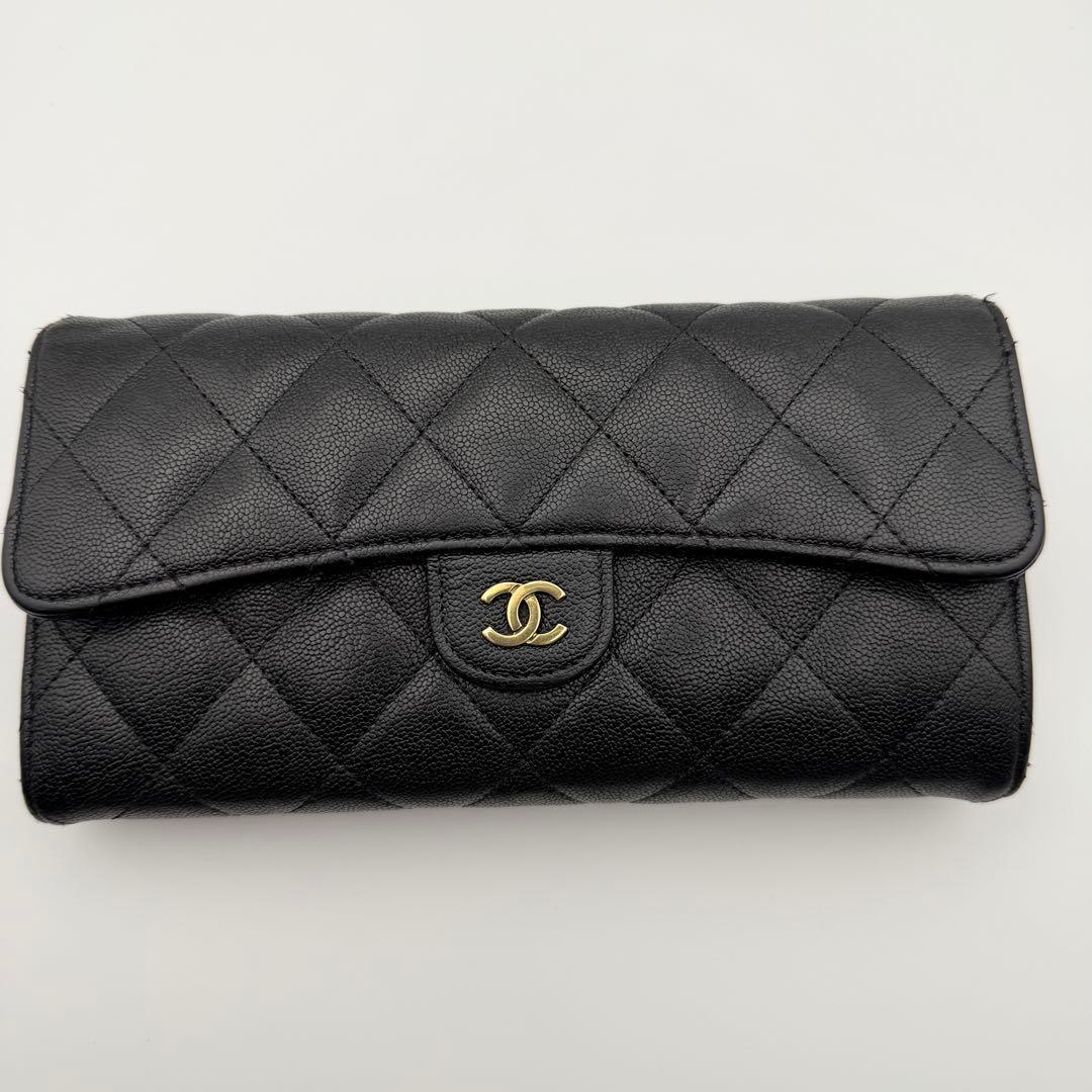 CHANELシャネル 長財布 キャビアスキン 二つ折り ゴールド金具