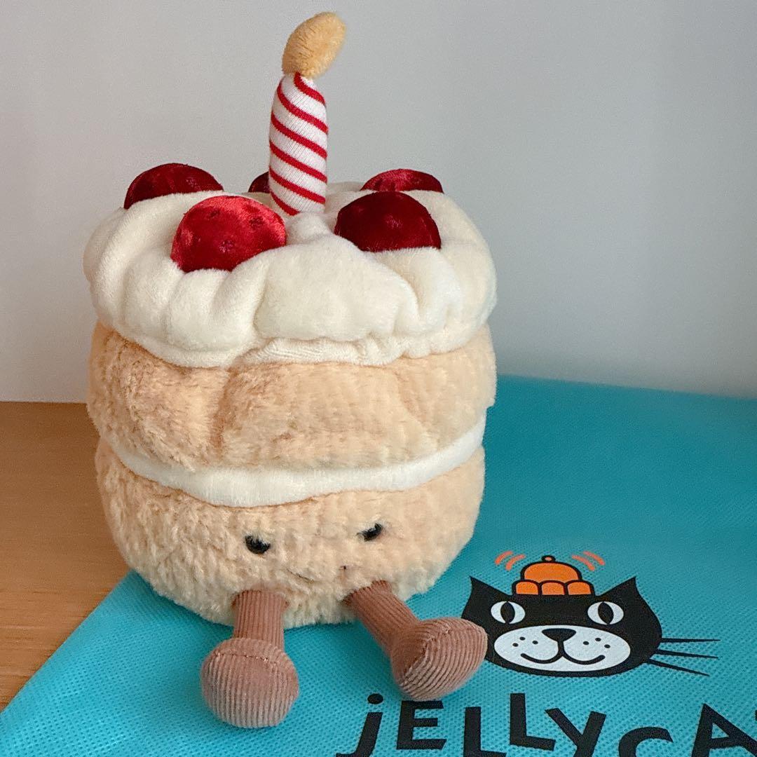  バースデーケーキ 誕生日　ケーキぬいぐるみ　いちごケーキ　新品