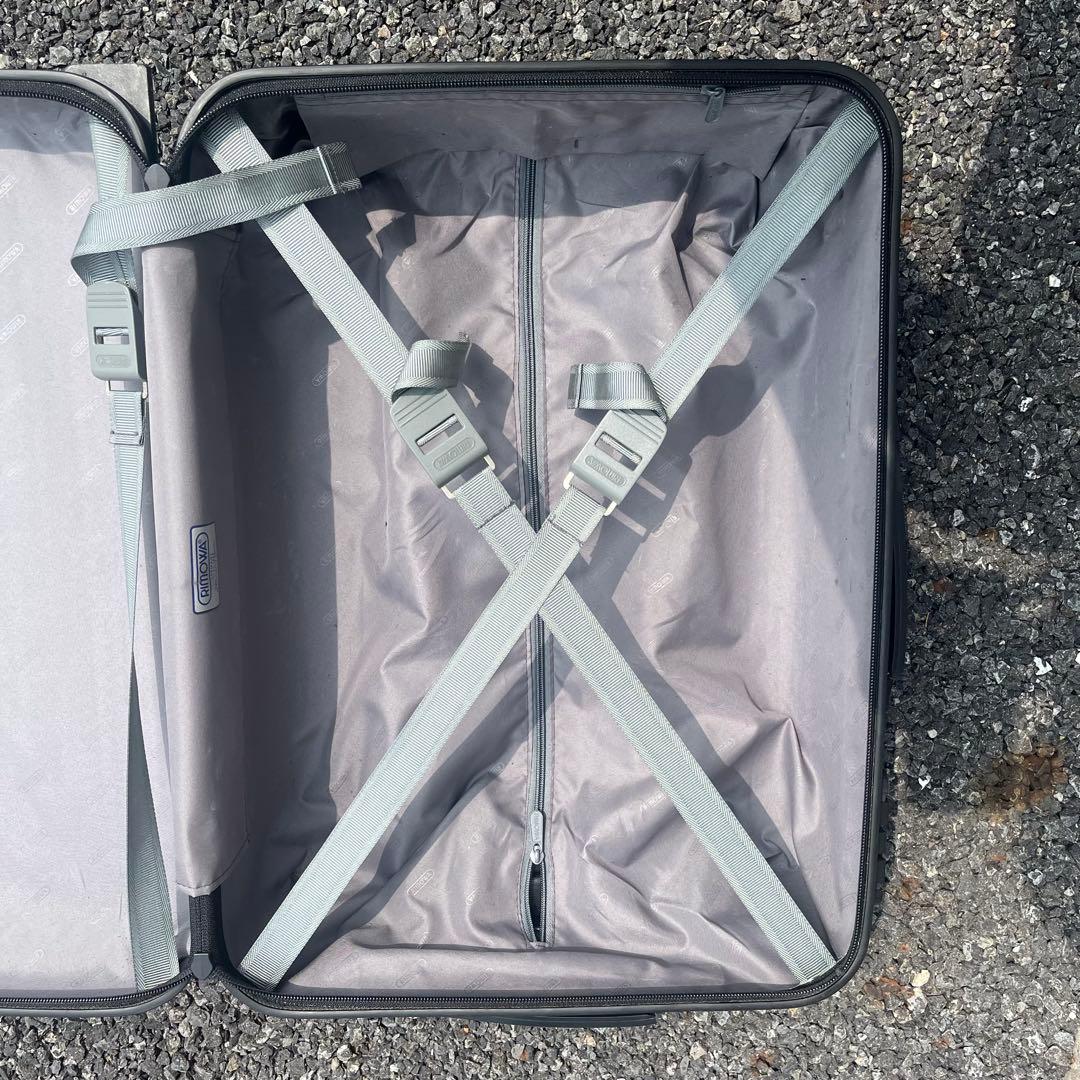 リモワ　サルサ　キャリーケース　３３L　機内持ち込み可　ブラック　85152