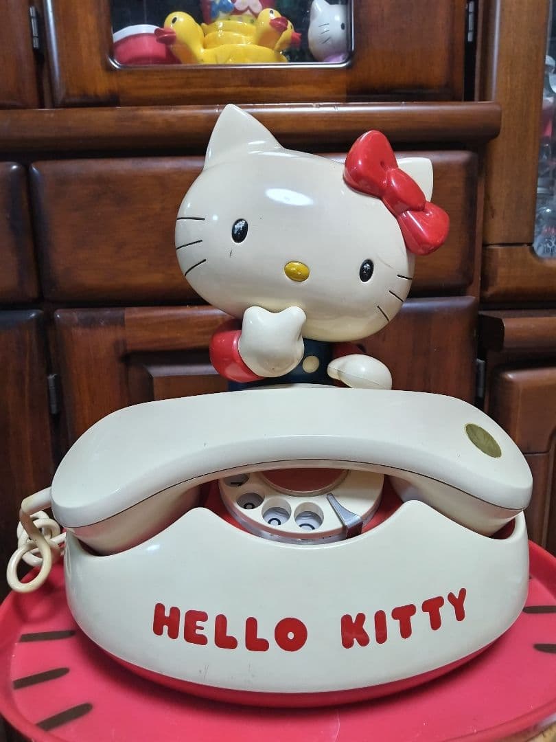 レトロハローキティ 電話