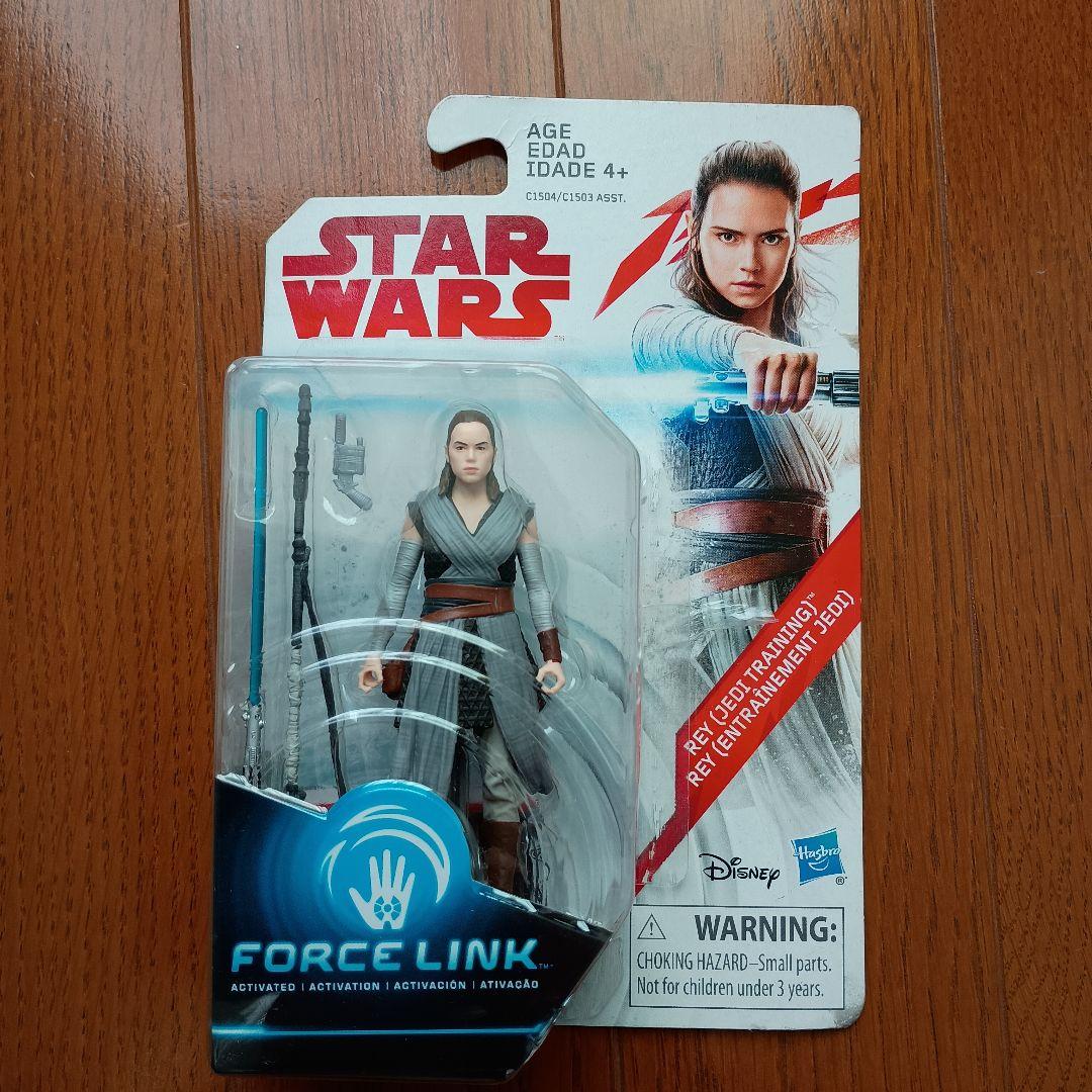 フィギュア　スター・ウォーズ　レイ　ジェダイトレーニング