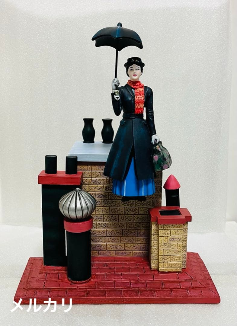 ディズニー　メリーポピンズ　限定フィギュア