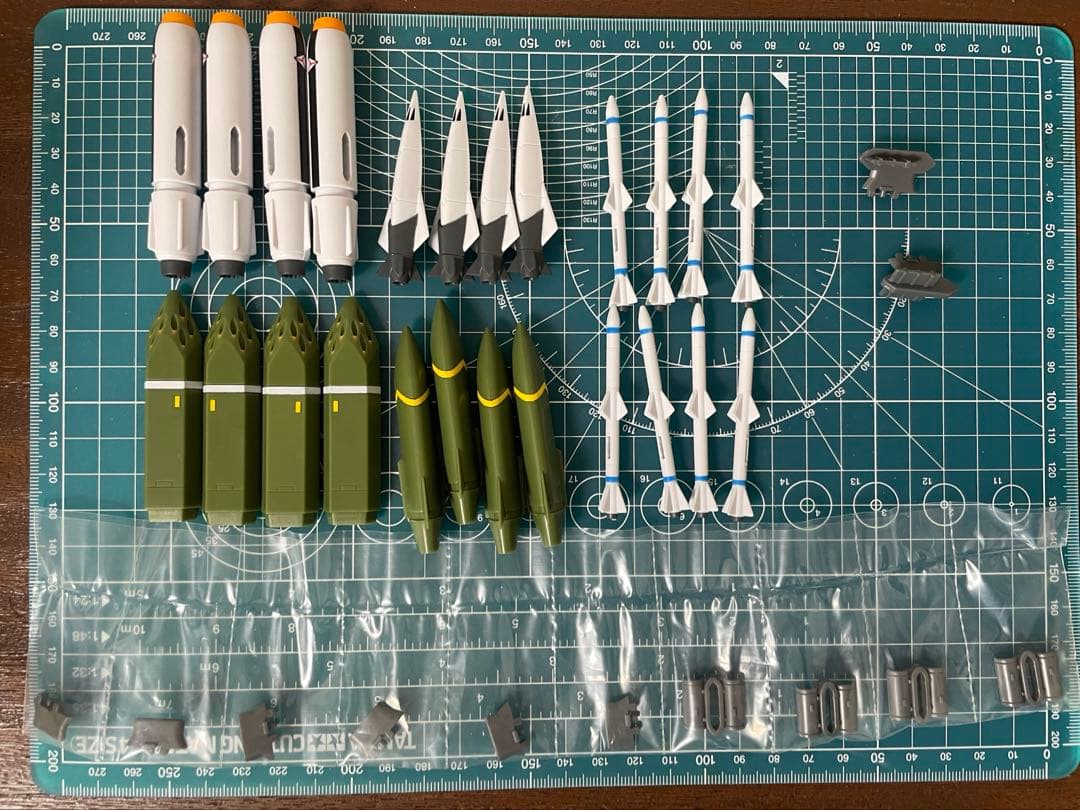 マクロス 超合金 YF19 ミサイルセット