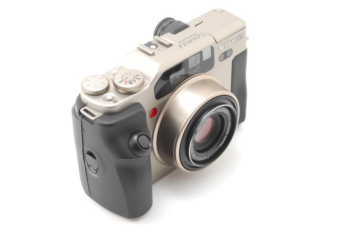値下！〈超美品〉フジ Fujifilm GA645Zi フィルムカメラ GOLD