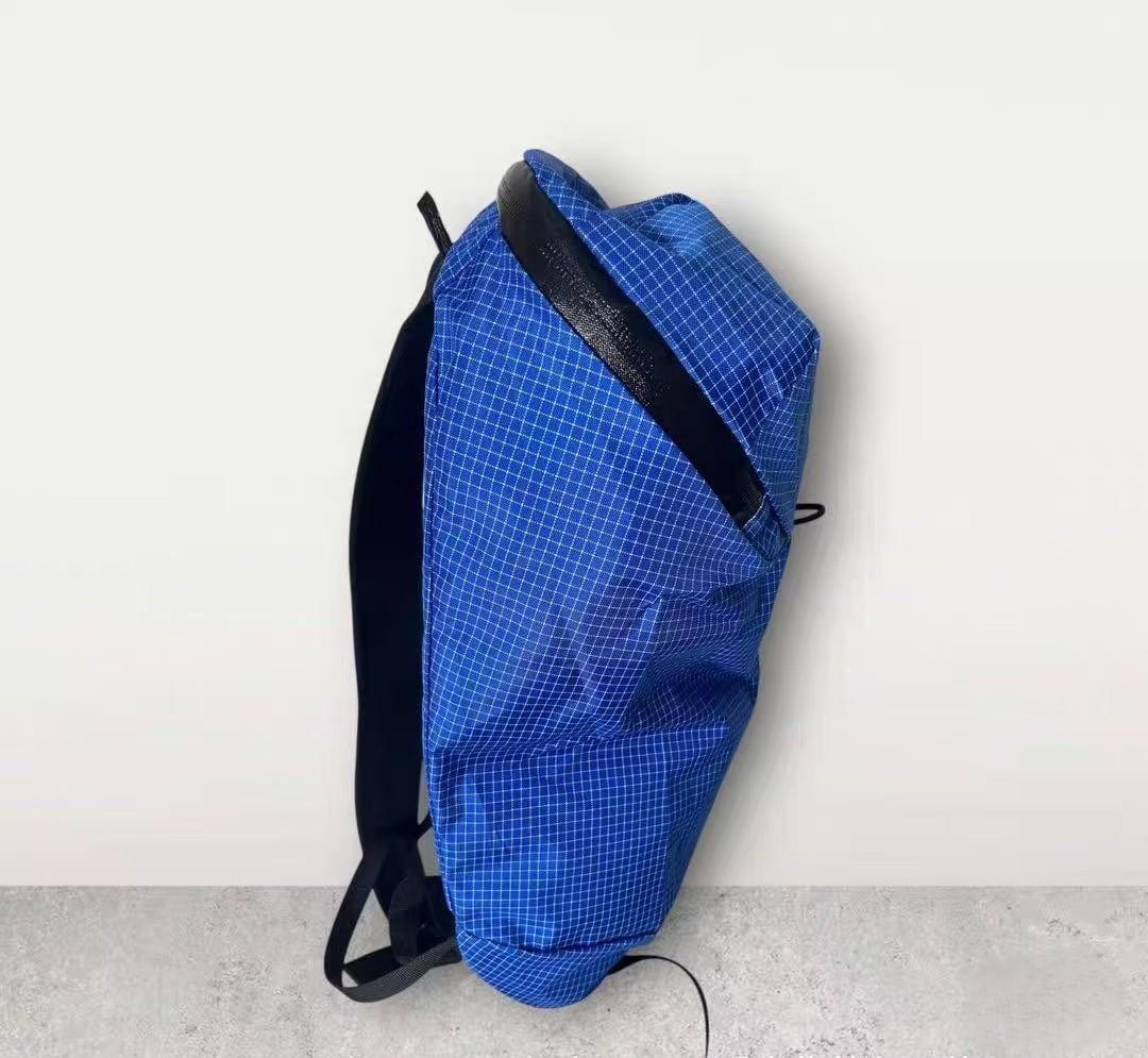 未使用ARC'TERYX ブルー チェック柄 リュック