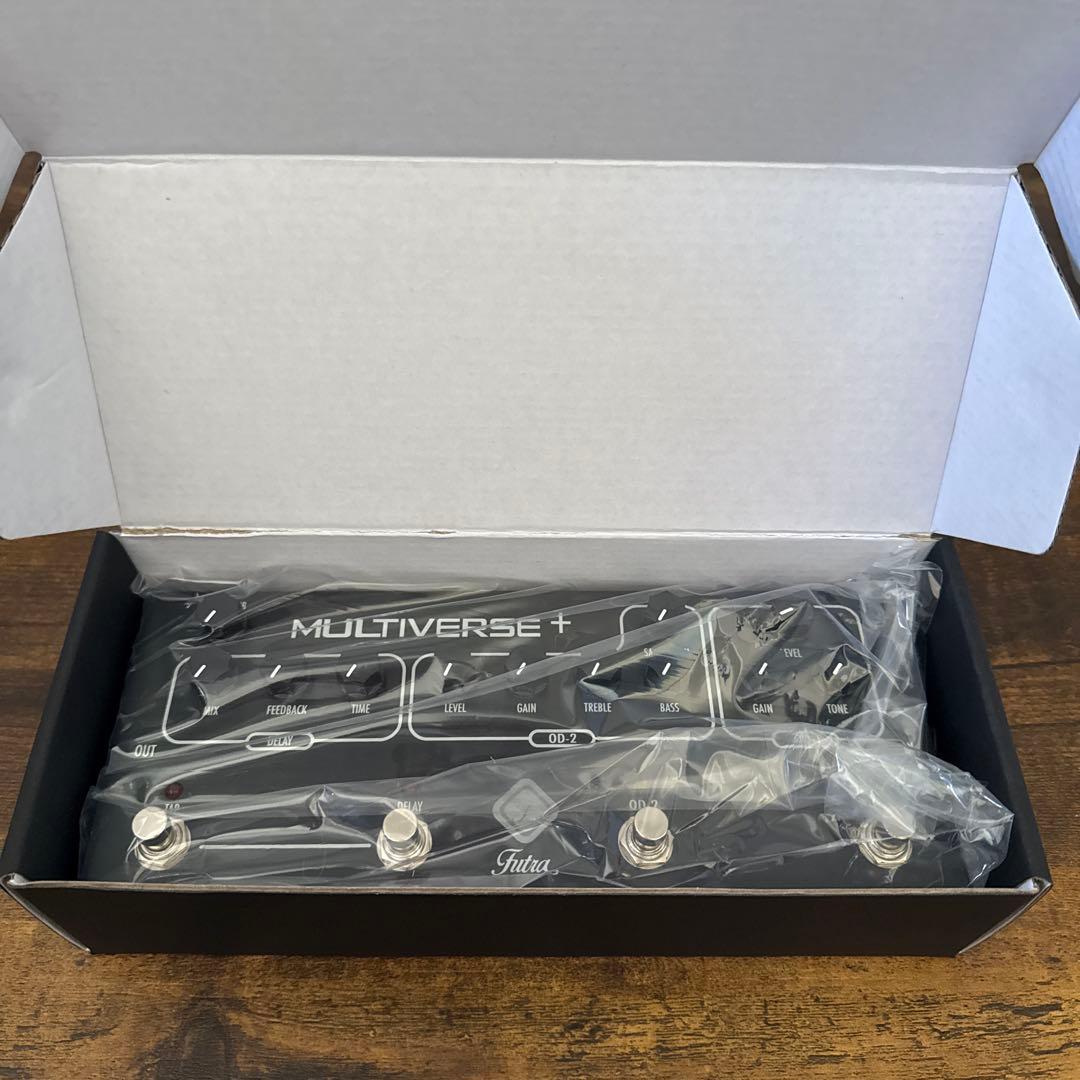 Futra MULTIVERSE + ギターエフェクター