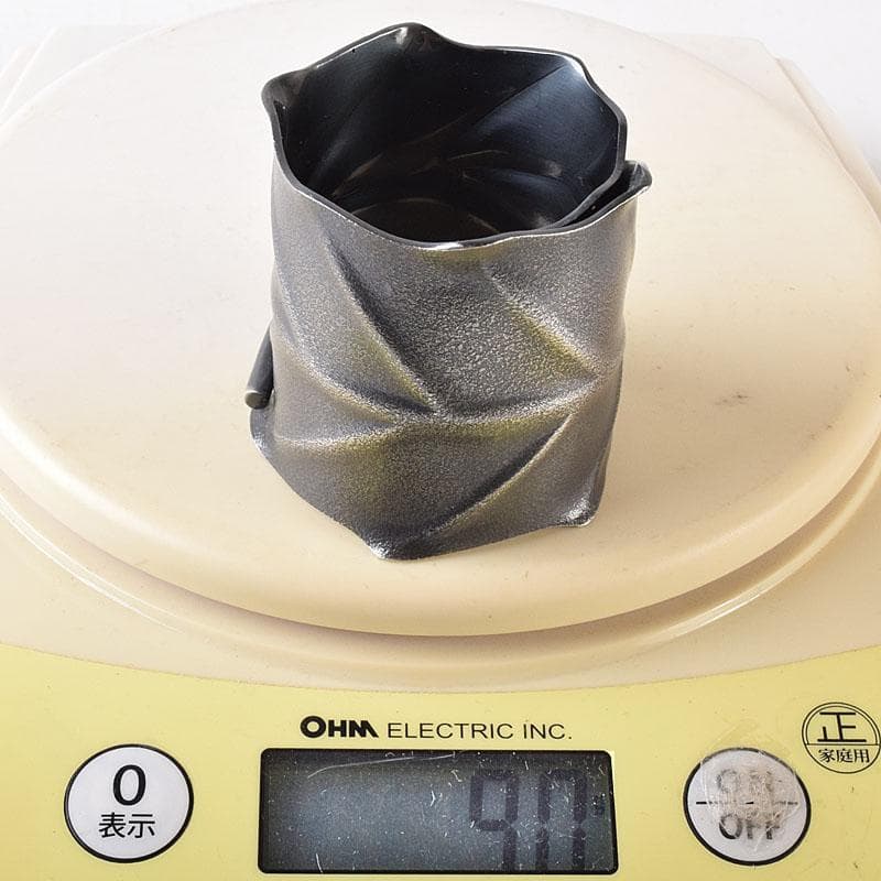 茶道具　風炉師　藤井宗喜作　唐銅　いぶし銀　一葉蓋置　共箱　C　R8189