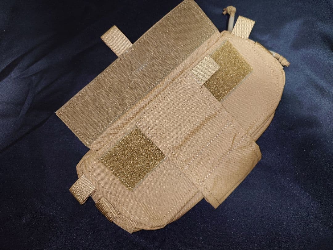 AGILITE ハンガーポーチ （タンカラー）