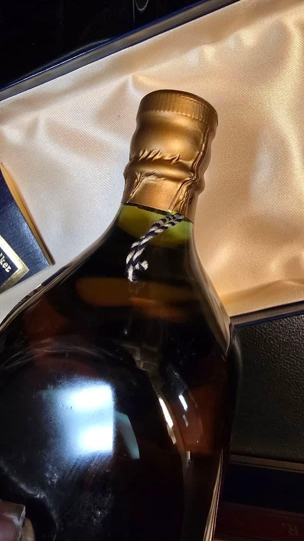 Johnnie Walker Blue Label 写真、5.6枚目要確認