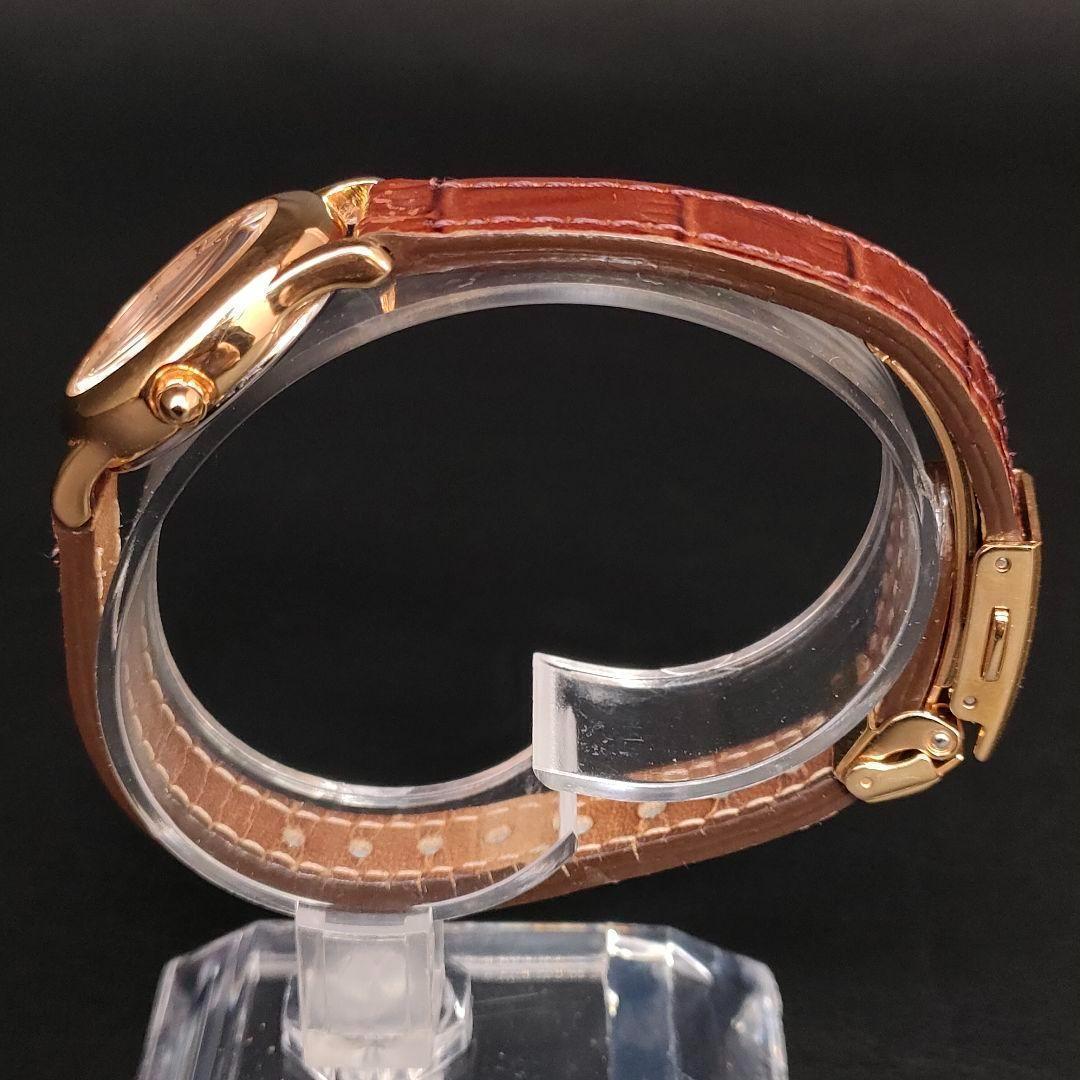 美品　SEIKO　セイコー　V117　ゴールド　ホワイト　ブラウン　ソーラー