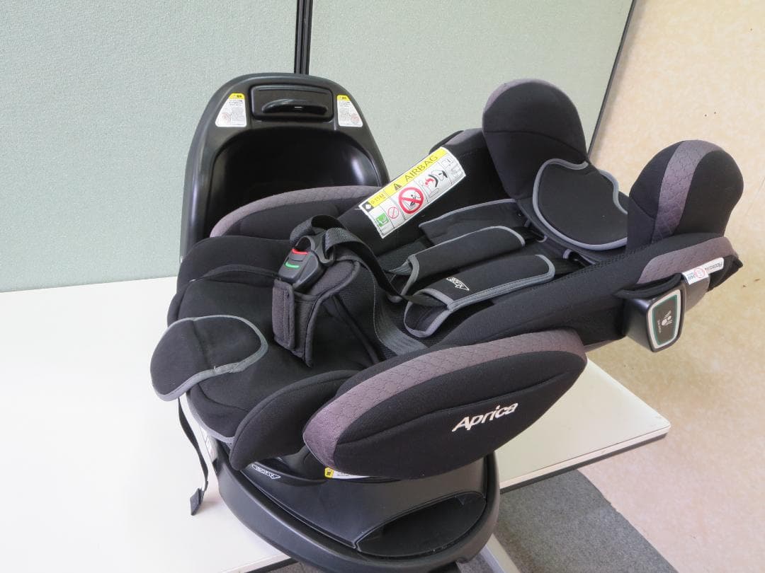 アップリカ　フラディアグロウISOFIXセーフティープラスプレミアムAB