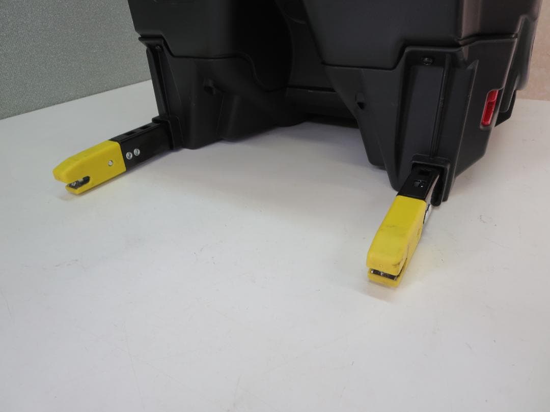 アップリカ　フラディアグロウISOFIXセーフティープラスプレミアムAB