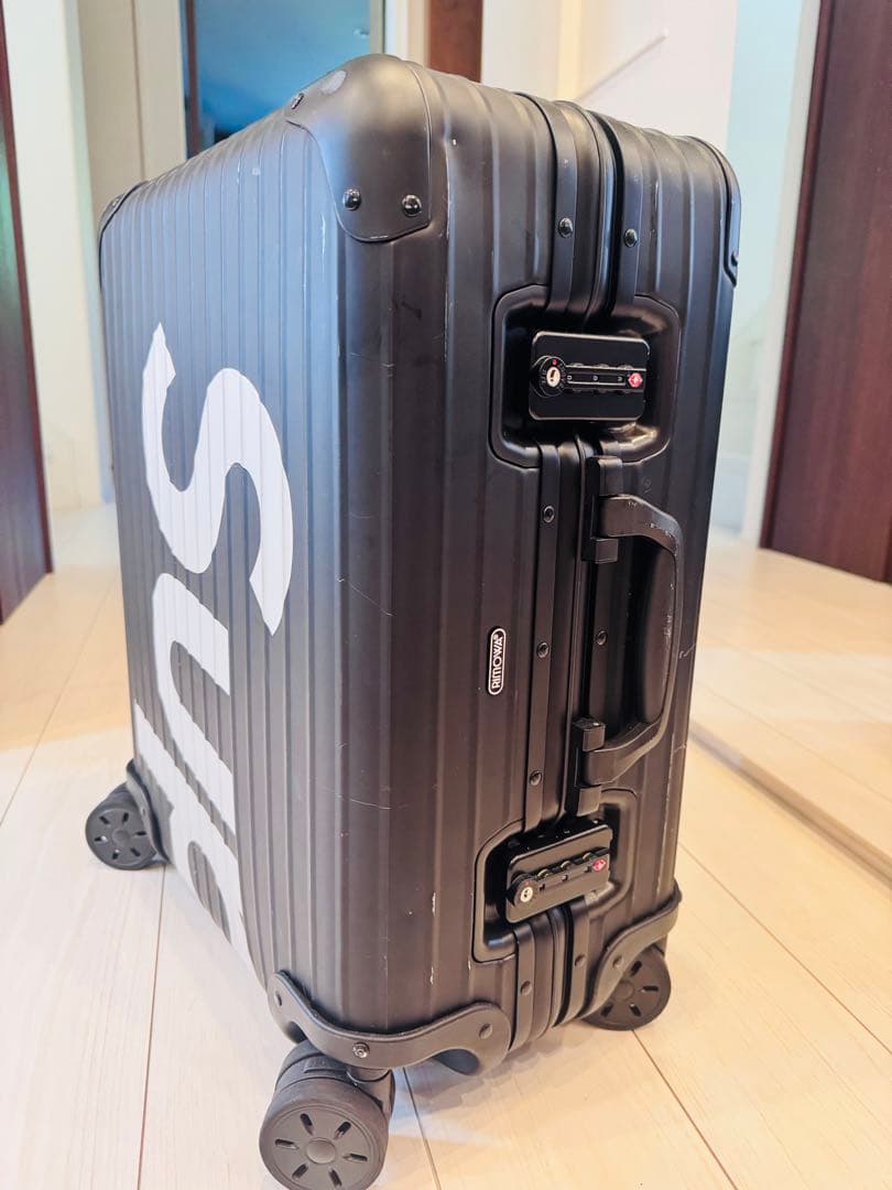 Supreme RIMOWA キャリーケース 45L
