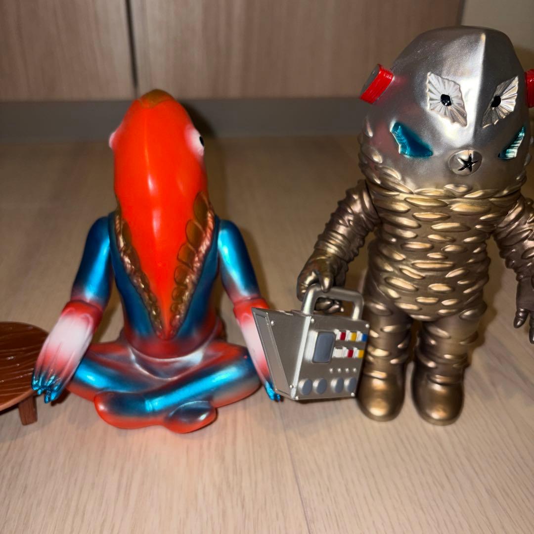 ブルマァク メトロ聖人、DIDOO ザラブ星人