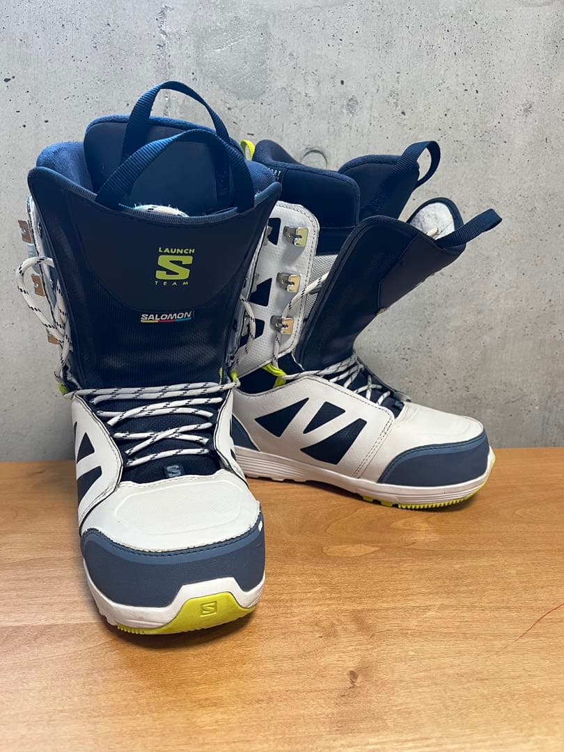 超軽量スノーボードブーツSALOMON LAUNCH 26.5 グラトリ、パーク