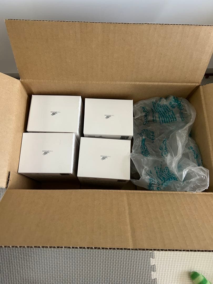 正規品・未開封　Labubu Big into Energy4個