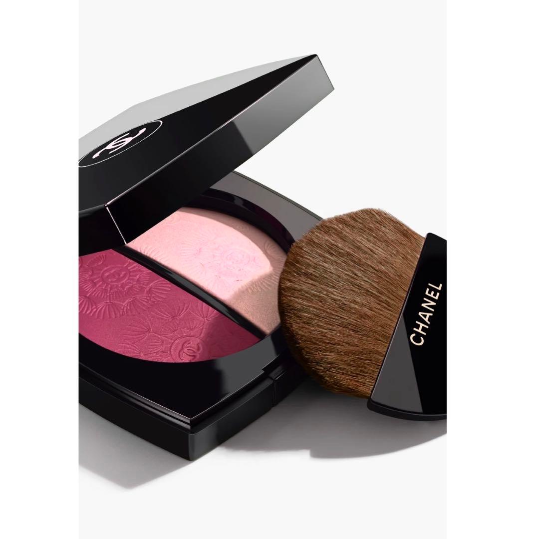 CHANEL チークカラー　特別限定品　ライトアンドベリー　新品未使用