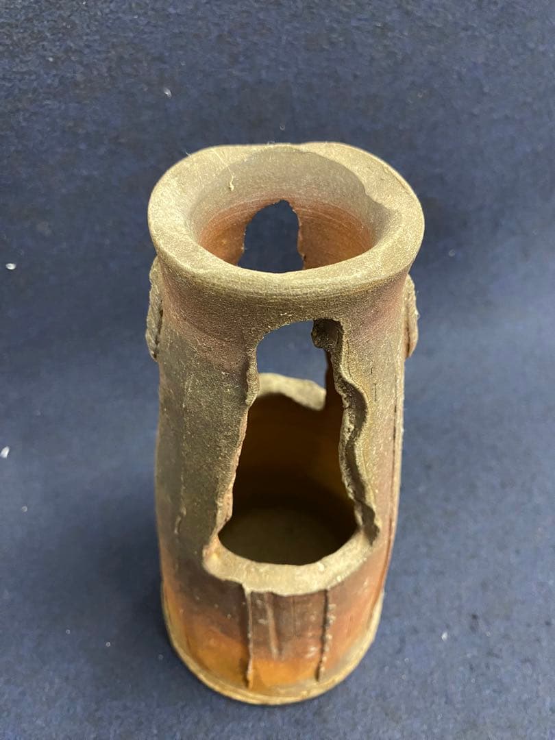 西墻邦雄　備前焼　花器　共箱