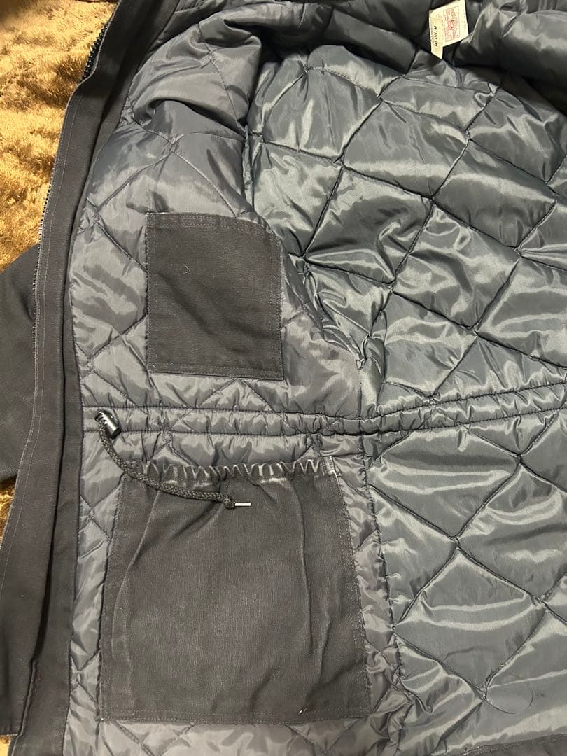 Carhartt ブラック フード付きジャケット M