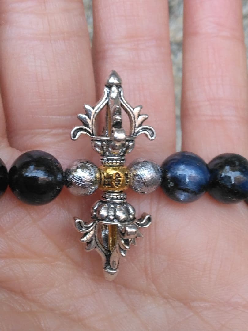 龍神・九眼と共に三大天珠Ⅲ白龍眼天珠ブレスレット❇梵字⭐護符霊符強力