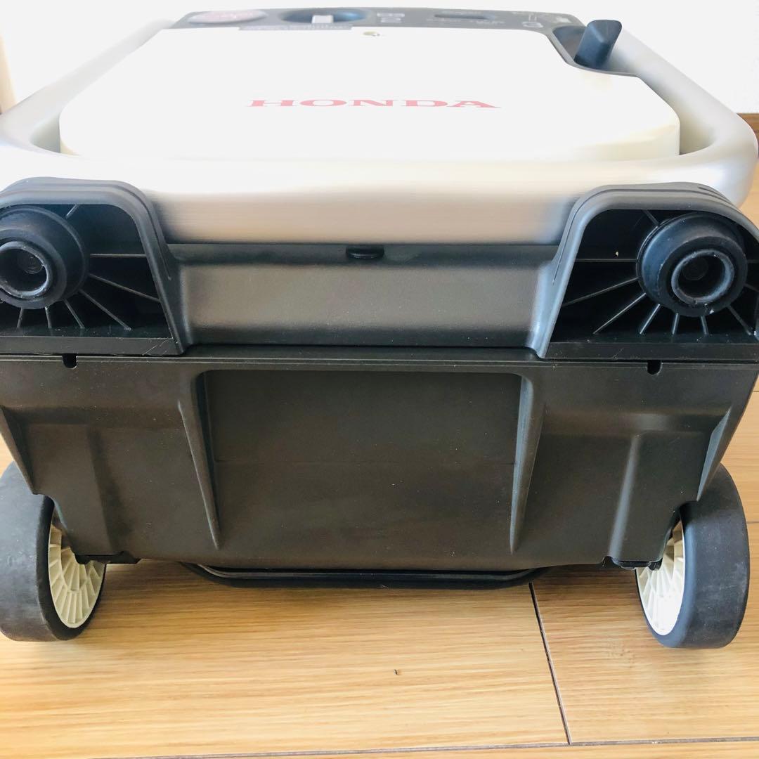 【極美品】ホンダ　EU9iGB enepo カセットガス発電機 ポータブル発電機