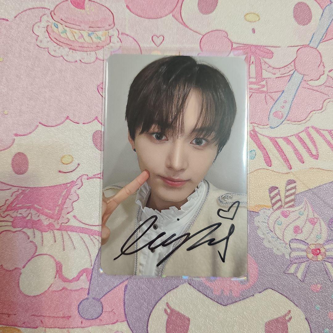 NouerAトレカ リン　サイン入り　makestar　中華　当選