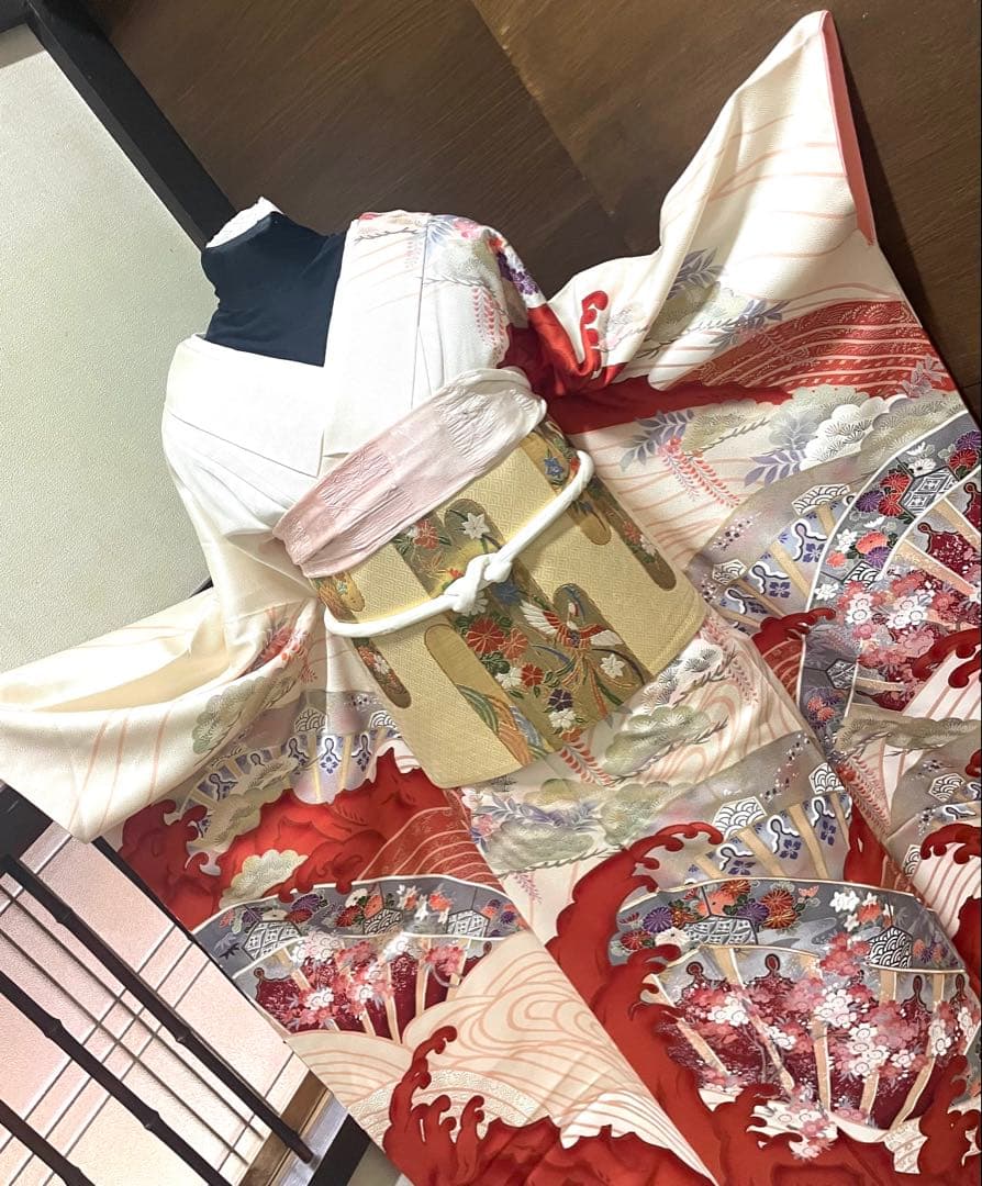 振袖 フルセット6点サイズM〜Ｌ駒刺繍　片輪車吉祥花文　金銀彩　正絹