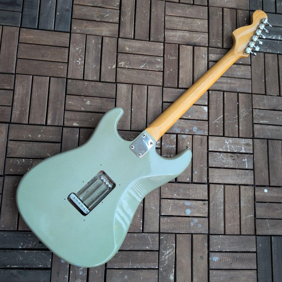 JAPANビンテージ Fresher ストラト9VブラスターSW付！