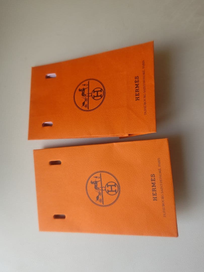 HERMES 紙袋づくし