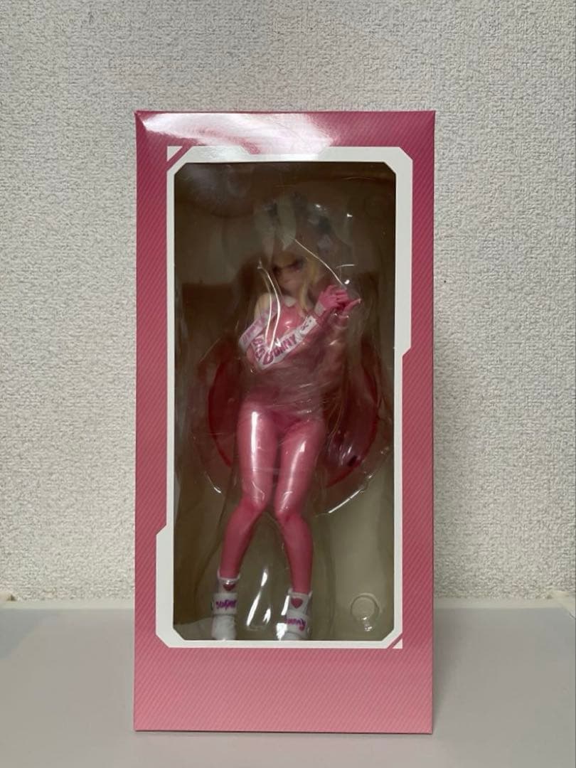 Super Bunny 1/6 完成品フィギュア