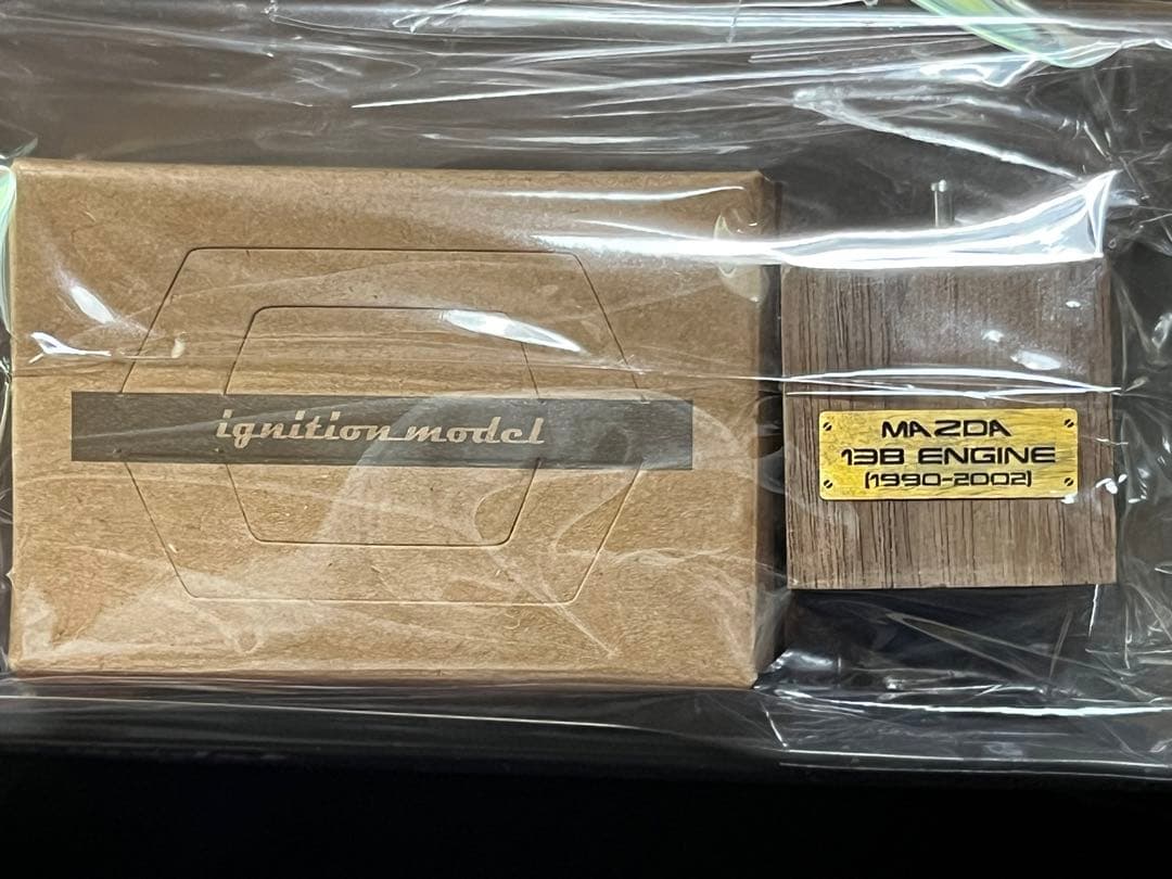 イグニッションモデル IG2944 1/43 RX-7 アンフィニ エンジン付き