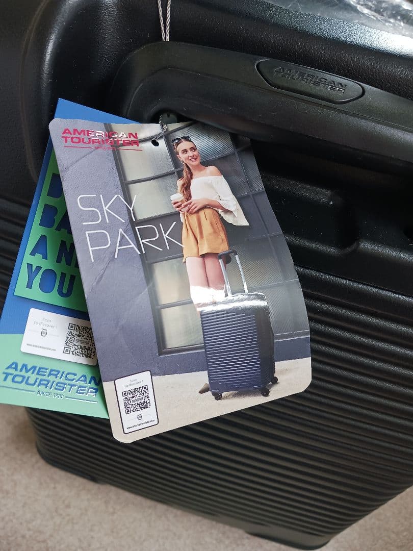 【新品未使用品】キャリーケース　アメリカンツーリスター　機内持ち込み可　黒色