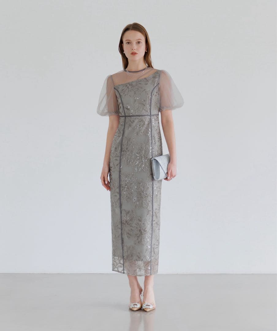グレー 刺繍入り ロングドレス