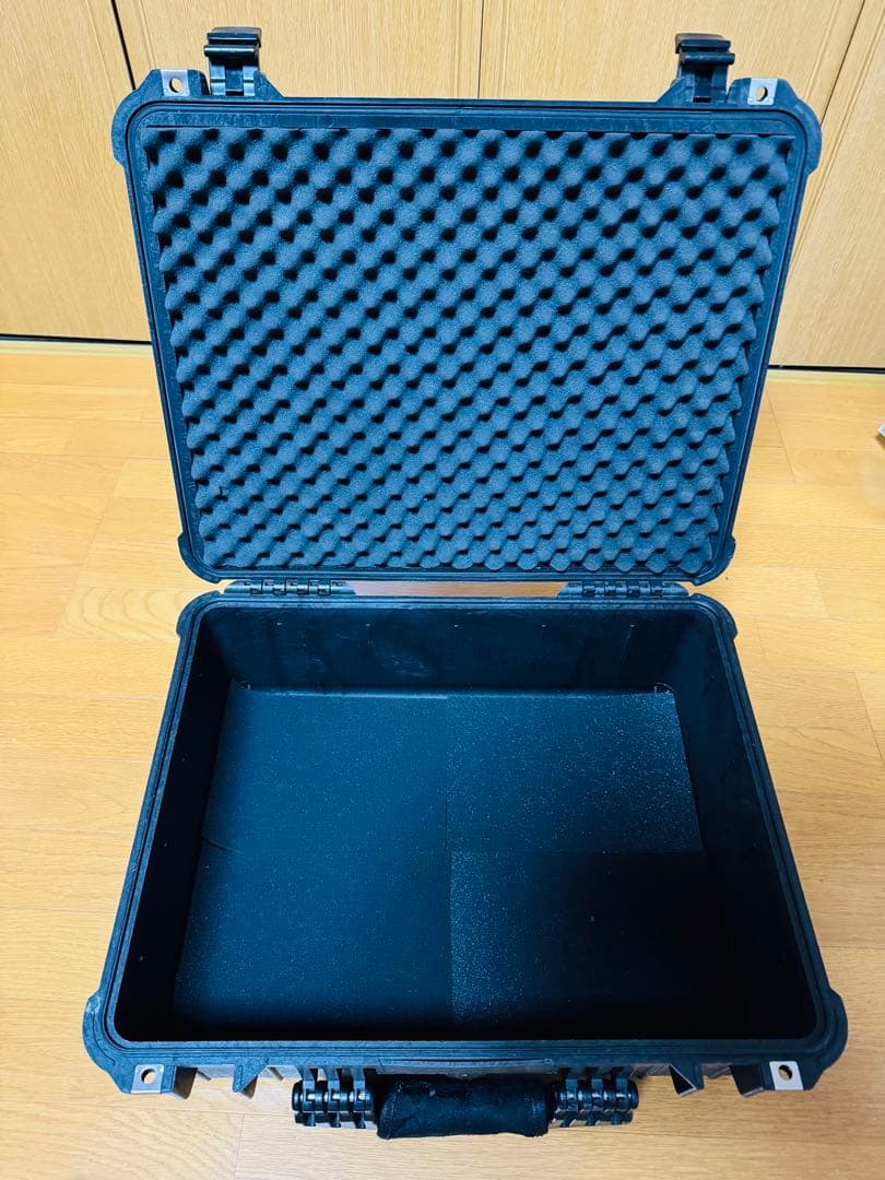 ペリカンケース Pelican case 1550 quad cortex