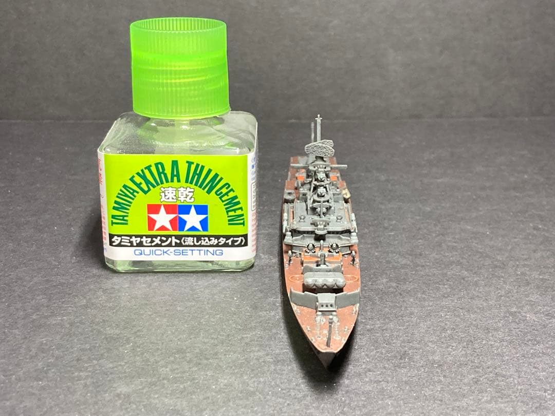 【完成品】1/700 ソビエト海軍 クリヴァクⅡ型フリゲート(ピットロード)