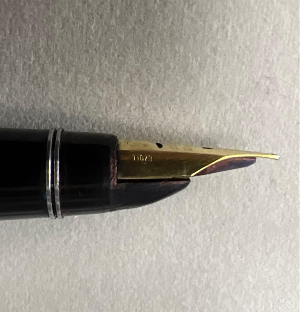 大幅値下げ‼️PILOT GRANDEEゴールド装飾付高級万年筆 18K大型ペン先